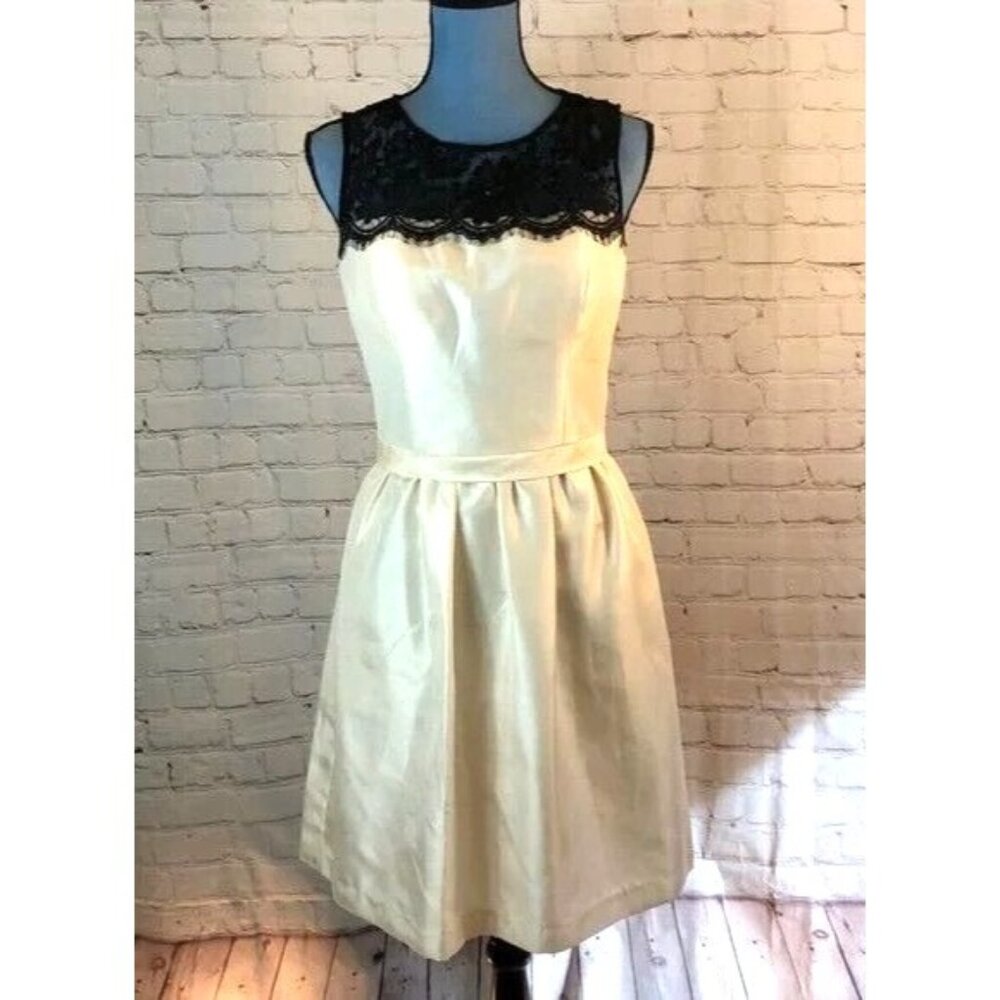 Signature Dress Formal Ivory Fit & Flare Black Lace Yoke Sleeveless Size 4